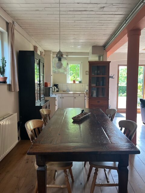 Studio Zuidkant: Eettafel en open keuken